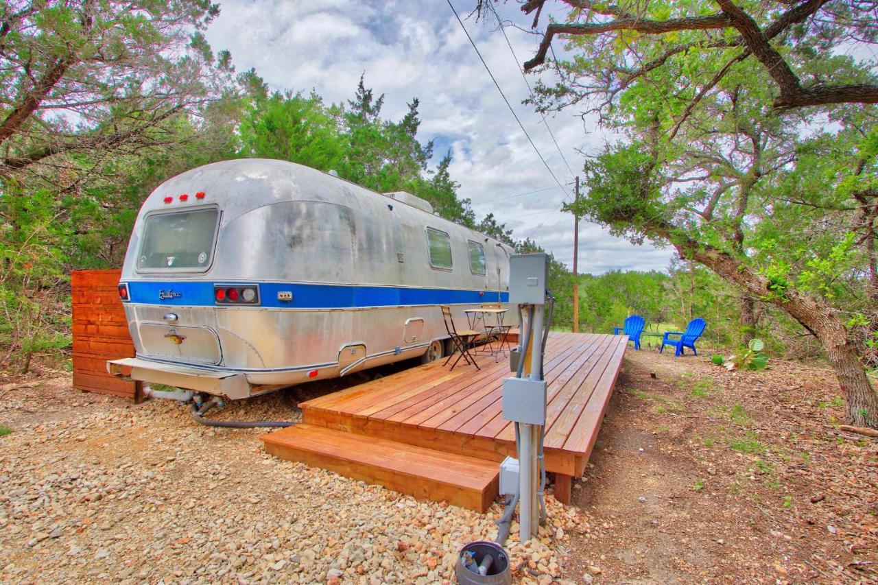 The Driftwoods - Blue Airstream Hotel Exterior foto